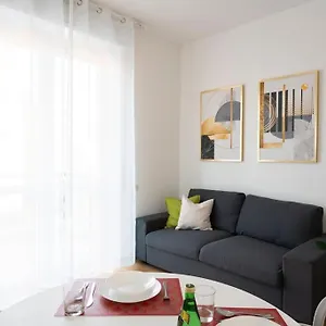  Appartamento Modern House Dergano A 150 Metri Metro